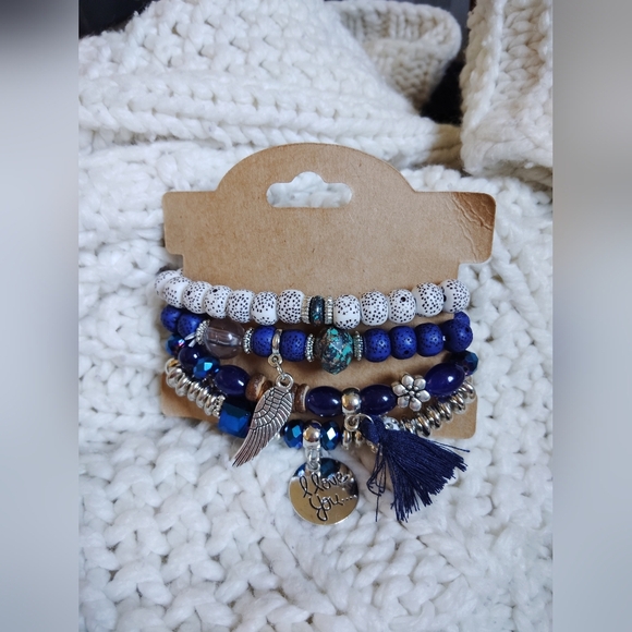 Beaded Tassels And Charms Stackable Bracelets 4pcs! NIP - Picture 2 of 2
